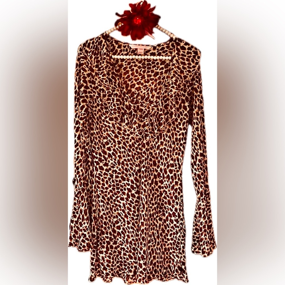Sexy Victoria Secret nightgown/coverup